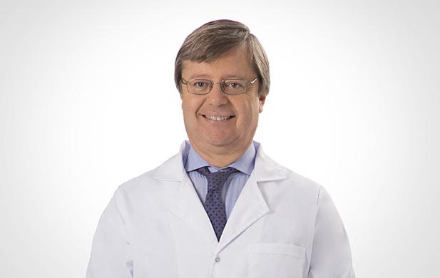 Dr. Bonanno, Carlos